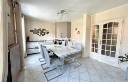 Asnieres-Sur-Oise, Île-de-France 95270
