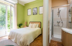 Rue du Commandant Charcot, Bordeaux, Nouvelle-Aquitaine 33000