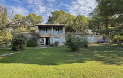 L'Isle-sur-la-Sorgue, Provence-Alpes-Côte-d'Azur 84800