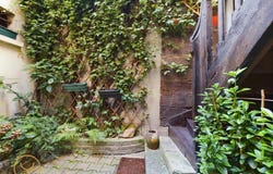 Troyes, Aube 10000