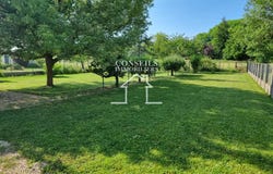 Villeneuve-sur-Yonne, Yonne 89500