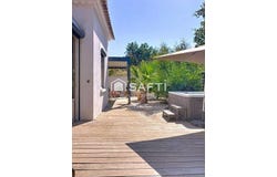 Hyeres, Provence-Alpes-Côte d'Azur 83400