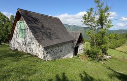 MOULIS, Occitanie 09200