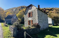 UCHENTEIN, Midi-Pyrénées 09800
