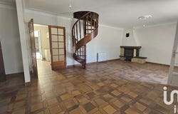 Savenay, Pays de la Loire 44260