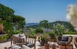 Montfuron, Provence-Alpes-Côte-d'Azur 04110