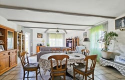 Dions, Languedoc-Roussillon 30190