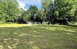 Azay-Le-Brule, Poitou-Charentes 79400
