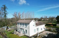 Ambernac, Poitou-Charentes 16490