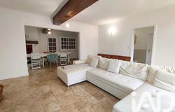 Villery, Grand Est 10320