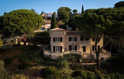 Les Angles, Languedoc-Roussillon 30133