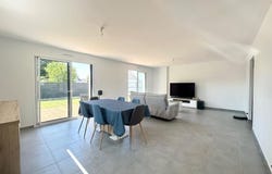 Meucon, Brittany 56890