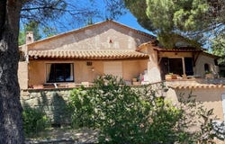 Grimaud, Provence-Alpes-Côte-d'Azur 83310
