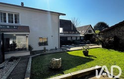 Le Mesnil-Esnard, Normandy 76240