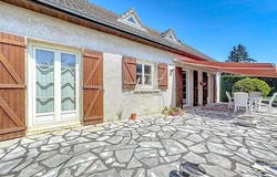 Neuville-Sur-Oise, Île-de-France 95000