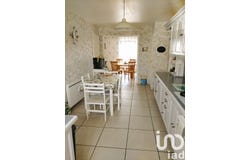 Saint-Père-sur-Loire, Centre-Val de Loire 45600