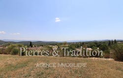 Saint-Saturnin-lès-Apt, Provence-Alpes-Côte-d'Azur 84490