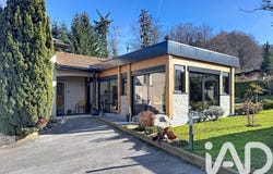 La Roche-sur-Foron, Auvergne-Rhône-Alpes 74800