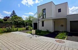Tours, Indre-et-Loire 37100