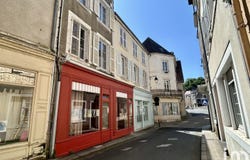 ARGENTON SUR CREUSE, Centre-Val de Loire 36200
