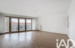 Roubaix, Hauts-de-France 59100