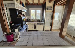Guécélard, Pays de la Loire 72230
