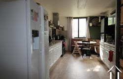 Raveau, Burgundy 58400