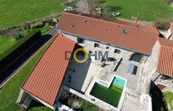 Polignac, Haute-Loire 43000