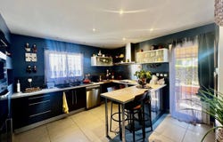 Saint-Gilles, Gard 30800