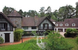 Poigny-la-Forêt, Ile-de-France 78125