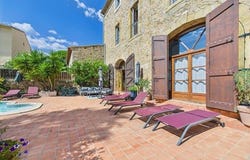 Neffies, Languedoc-Roussillon 34320
