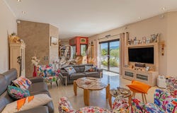 Roquebrune-sur-Argens, Provence-Alpes-Côte d'Azur 83520