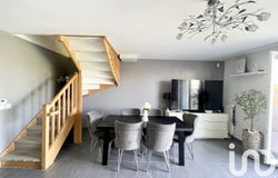 Rouvres, Île-de-France 77230
