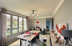 LA LOUPE, Centre 28240