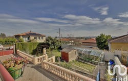 Saint-Genis-Laval, Auvergne-Rhône-Alpes 69230
