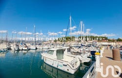 Saint-Mandrier-sur-Mer, Provence-Alpes-Côte d'Azur 83430