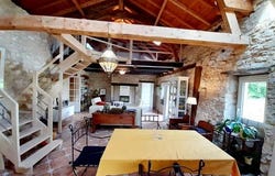 Castillonnes, Lot-Et-Garonne