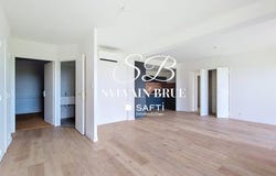 Lauzerte, Midi-Pyrénées 82110
