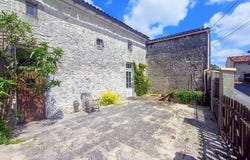 Pons, Charente-Maritime