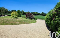 Plougonven, Brittany 29640