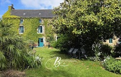 PLOUVARA, Brittany 22170