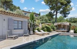 Pierrevert, Provence-Alpes-Côte-d'Azur 04860