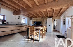 Éveux, Auvergne-Rhône-Alpes 69210