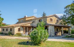 La Bégude-de-Mazenc, Auvergne-Rhône-Alpes 26160