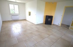 LUCE, Centre 28110
