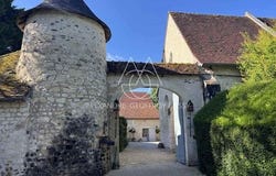 LOCHES, Centre 37600