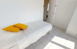 Rue Philippe Fabia, Lyon, Auvergne-Rhône-Alpes 69008