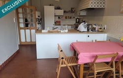 Parthenay, Poitou-Charentes 79200