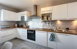 Issy-Les-Moulineaux, Île-de-France 92130