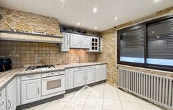 COURTRY, Île-de-France 77181